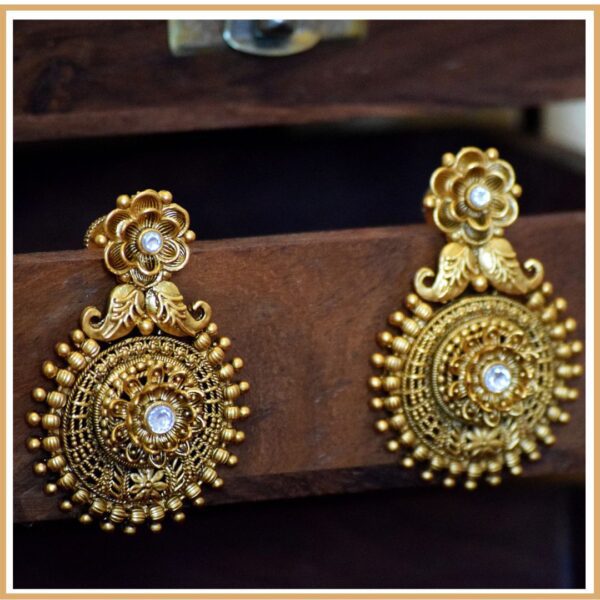 Antique Gold Filigree Jhumkas