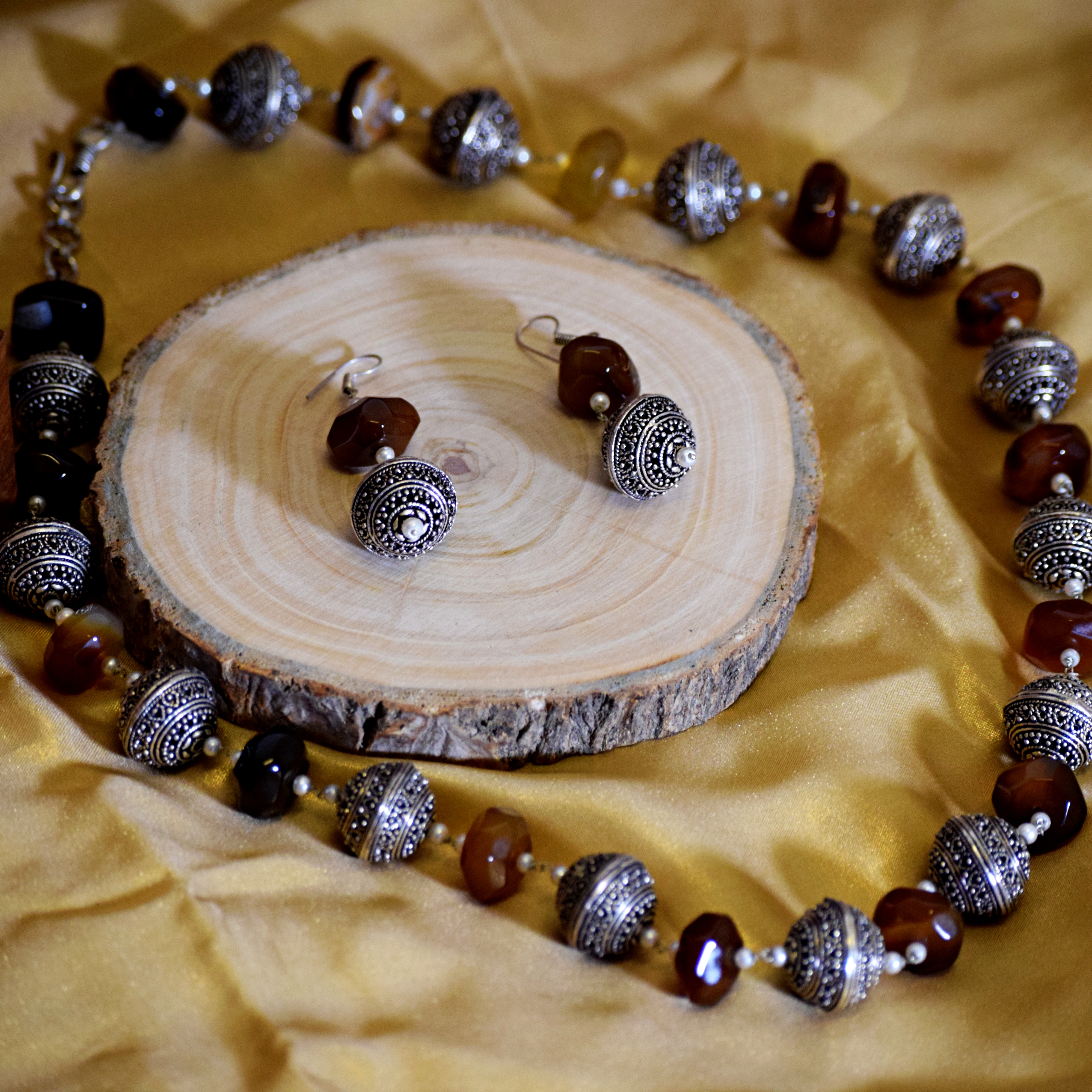 Brown Stone Necklace Set