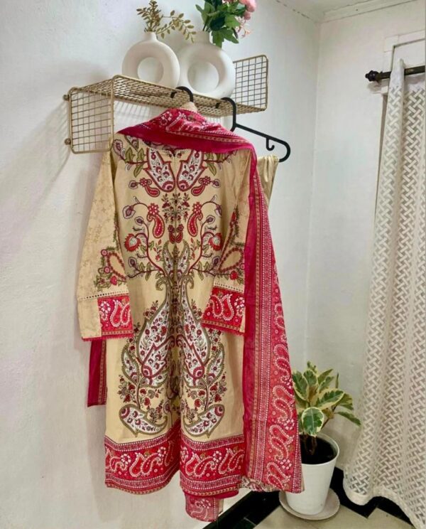 Karachi Print Heavy Lawn Cotton Suits