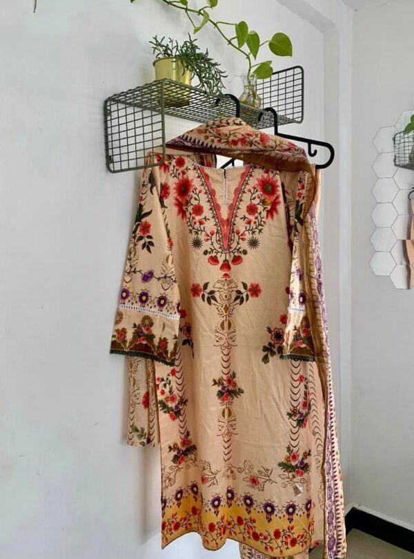 Karachi Print Heavy Lawn Cotton Suits