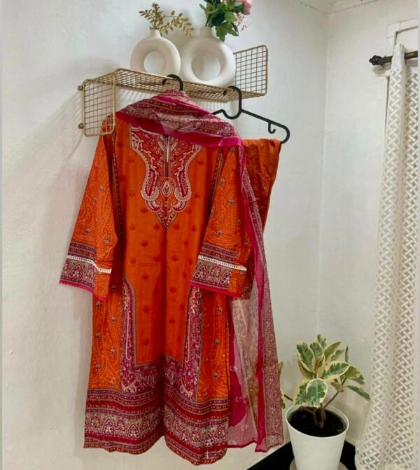 Karachi Print Heavy Lawn Cotton Suits