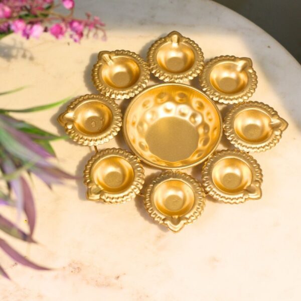 Metal Urli with 8 Diyas